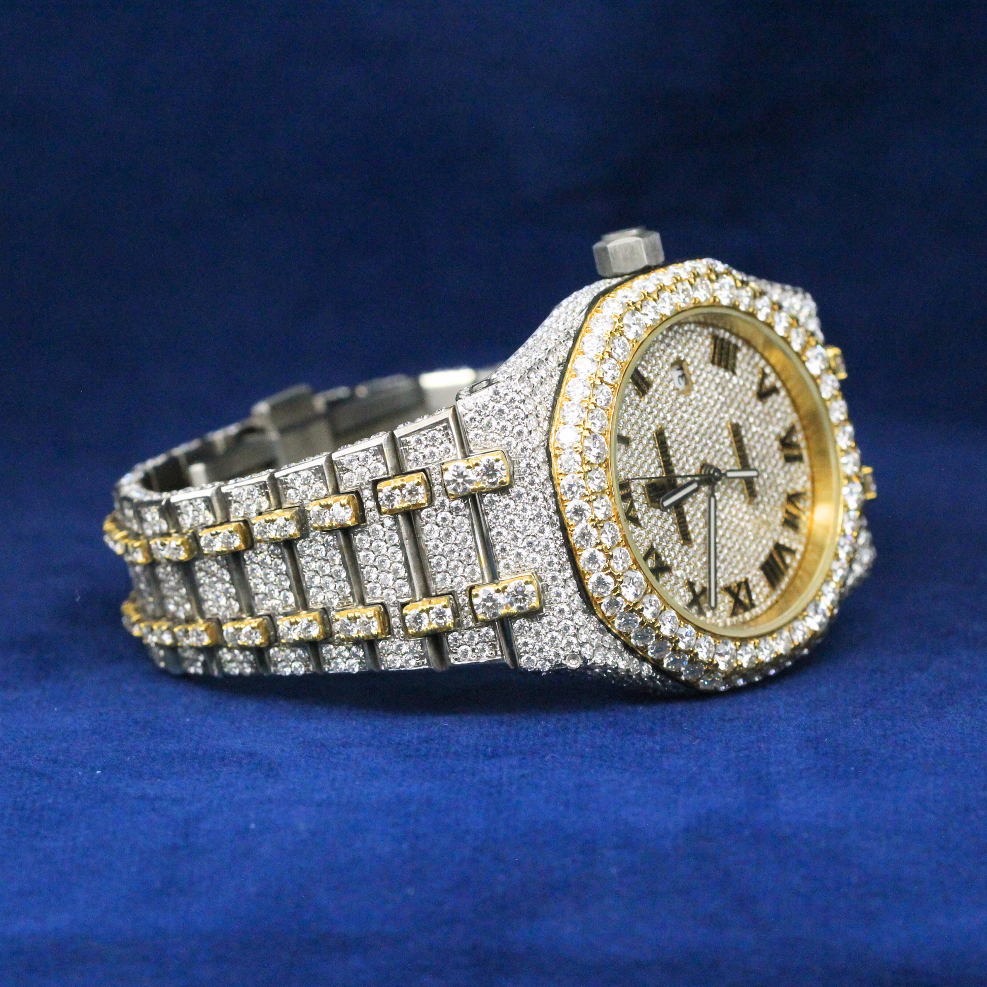 Right-side view of Luxe Roman Blizzard Watch in 925 silver, showcasing a bold Moissanite diamond-encrusted case with a premium hip-hop jewelry aesthetic.