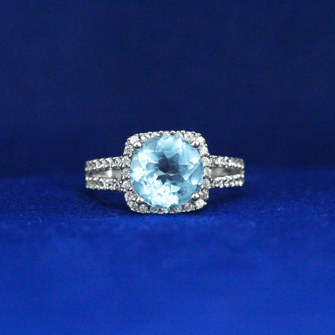 Front view of Princess Cut Swiss Blue Topaz Ring – Fine jewelry

