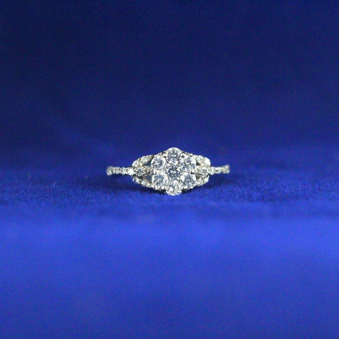 Front view of Round Cluster Diamond Ring with Moissanite diamonds – Fine jewelry

