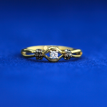 Front view of Women's Vintage Ring – Fine jewelry

vv